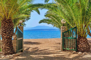 Poseidon Bungalows